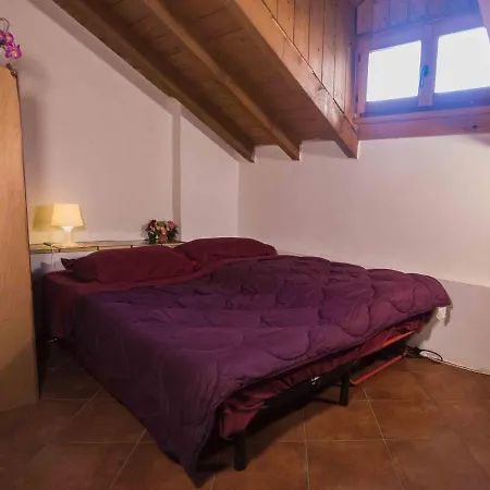 Private Near Bellagio View Lake Como ホームステイ
